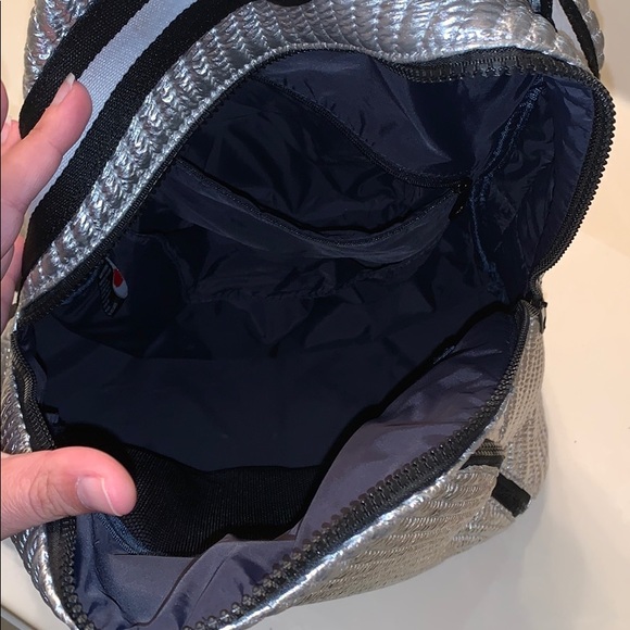 Silver backpack - Picture 4 of 5